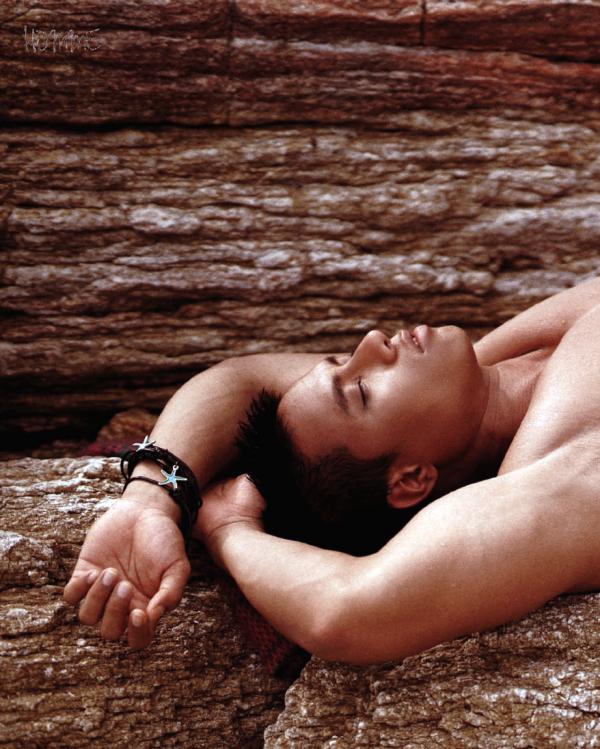 Homme-6-精壯美男魚